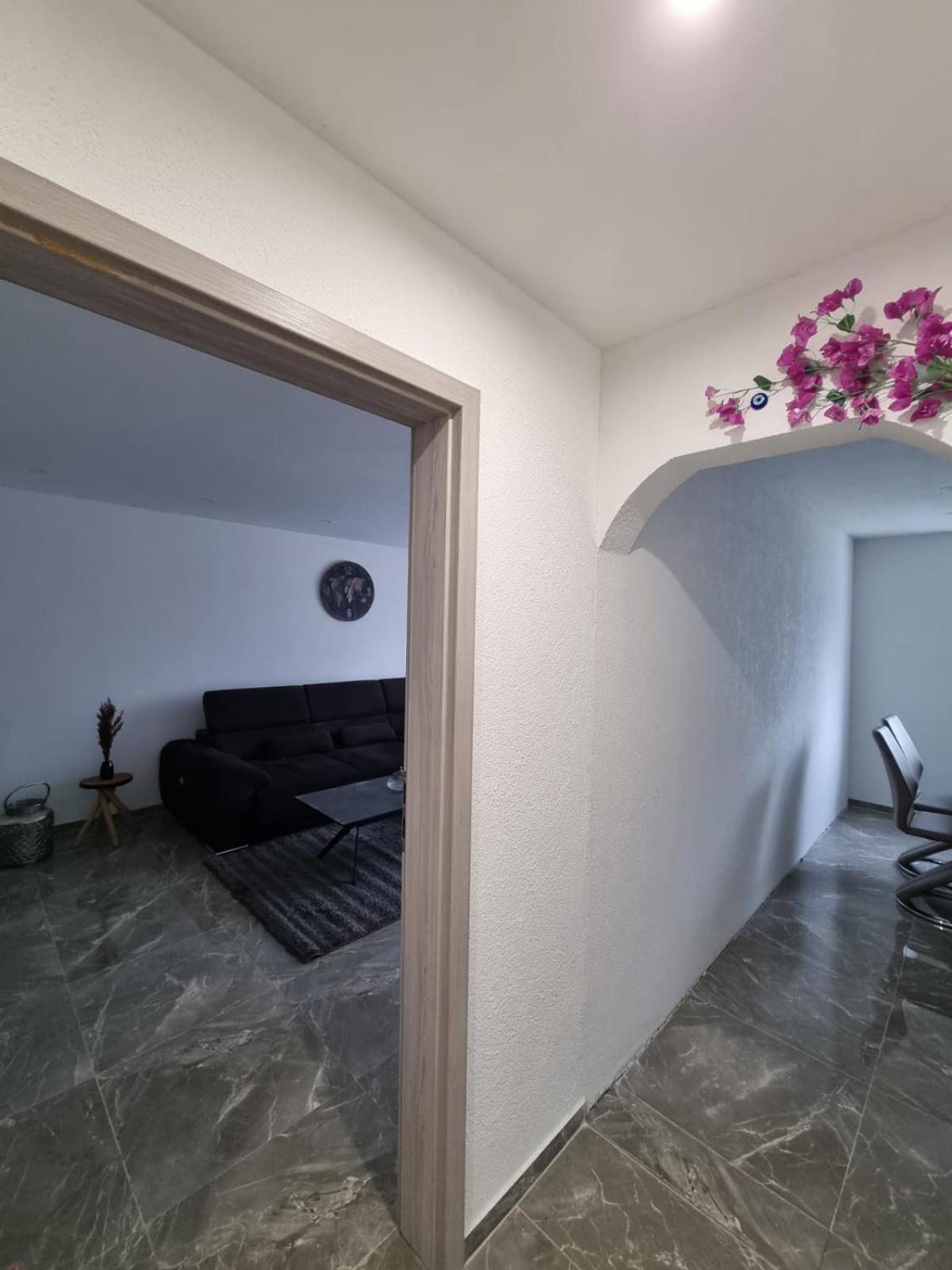 Apartment Sasu Friedrichshafen Buitenkant foto
