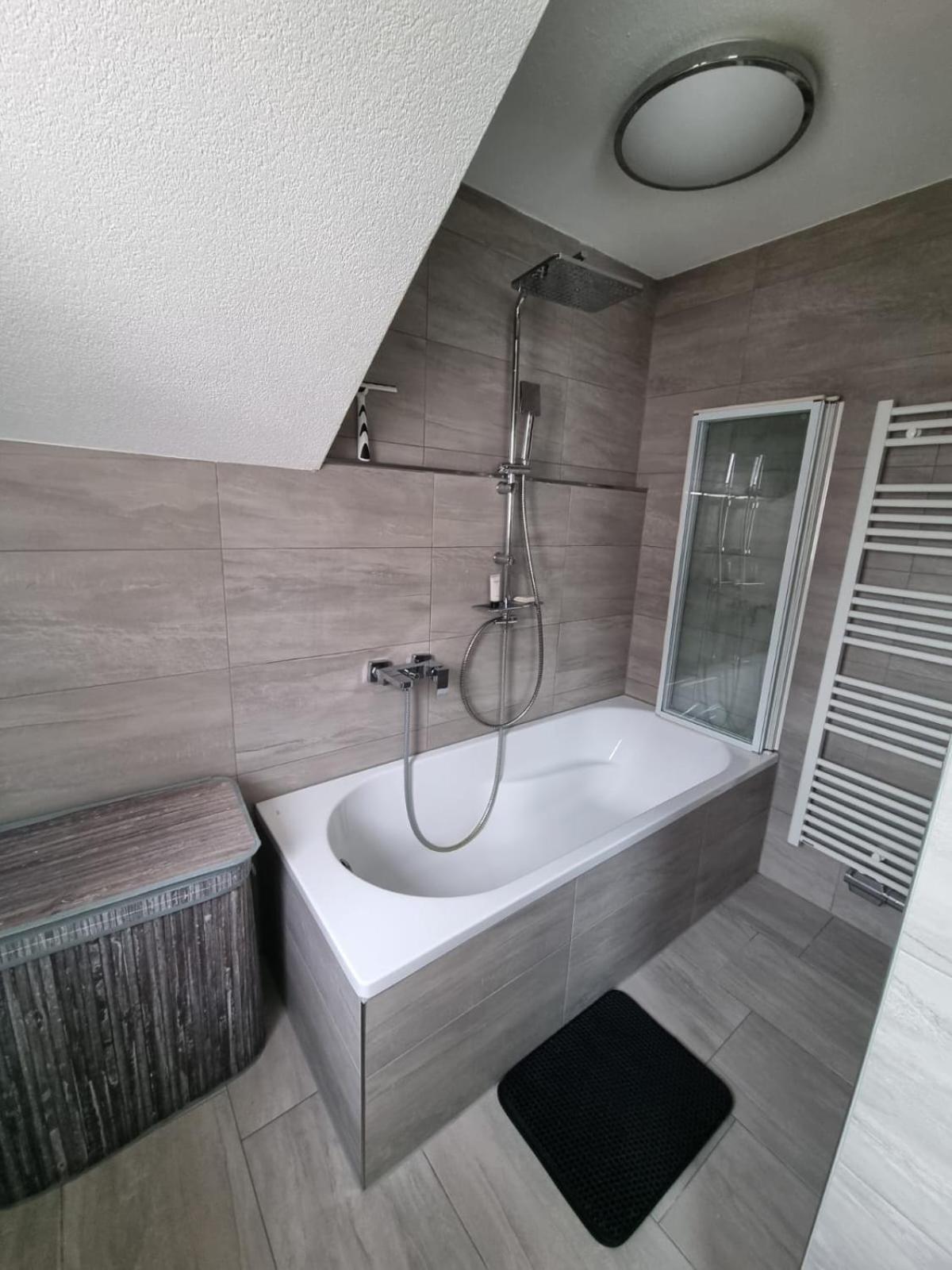 Apartment Sasu Friedrichshafen Buitenkant foto