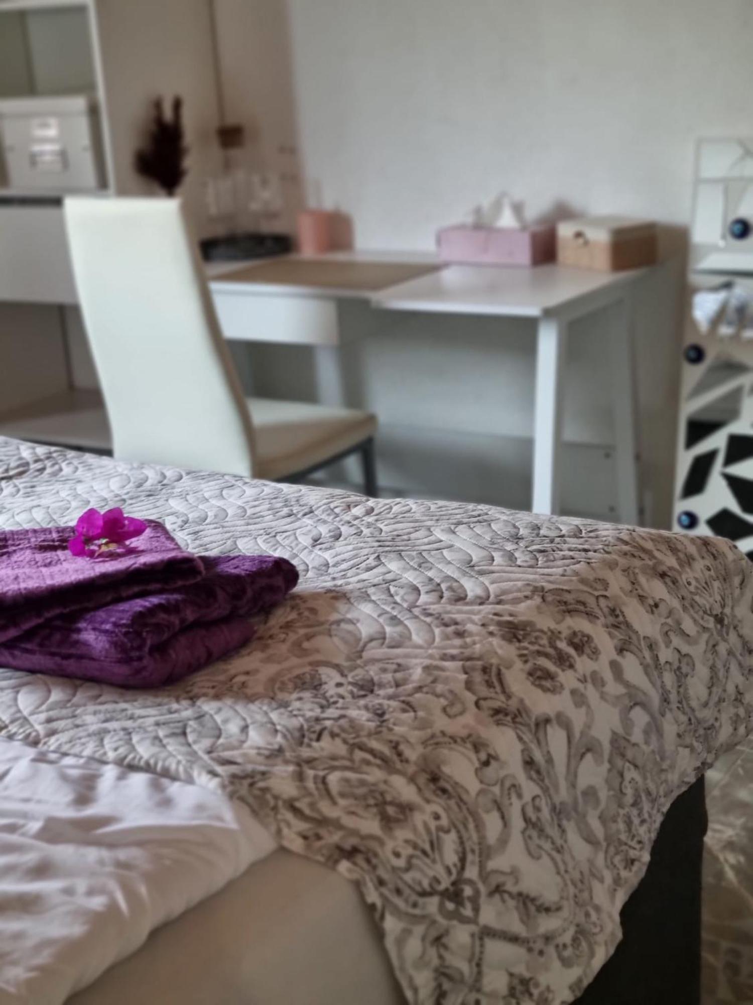 Apartment Sasu Friedrichshafen Buitenkant foto